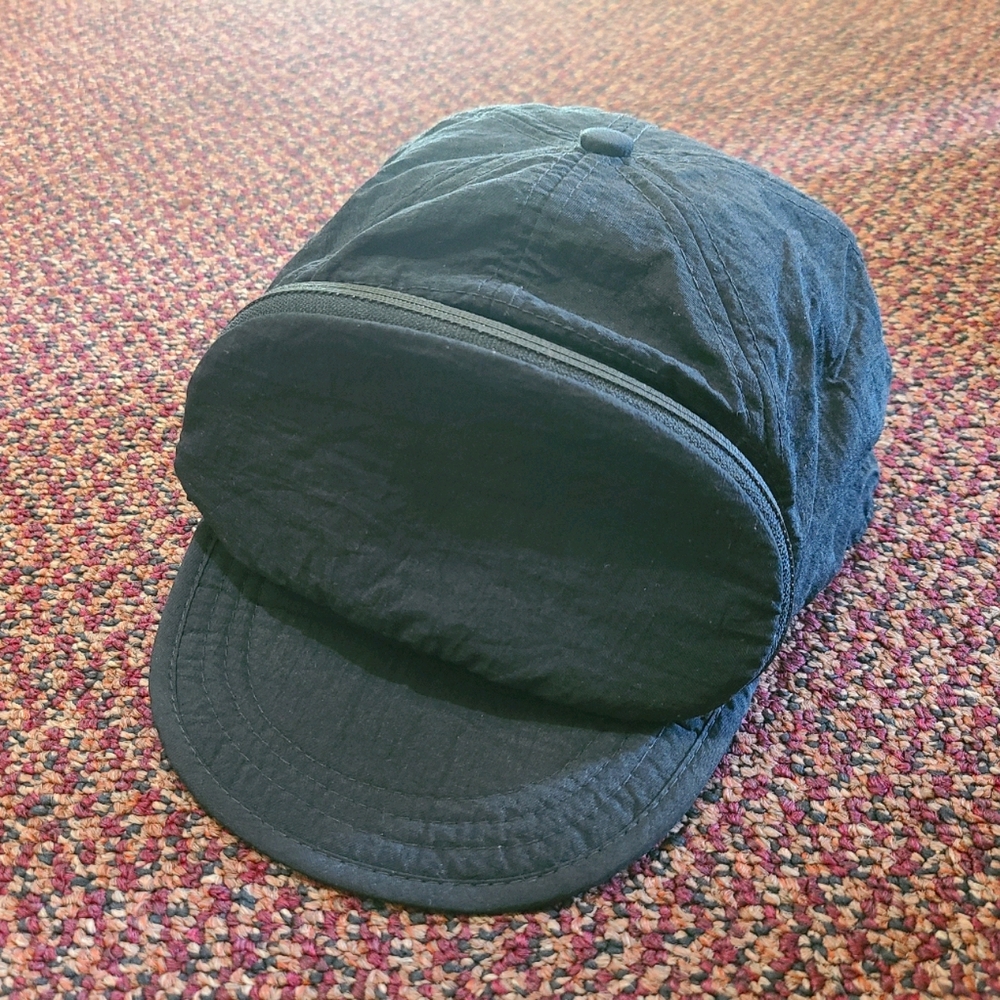 Black Cap-Sac